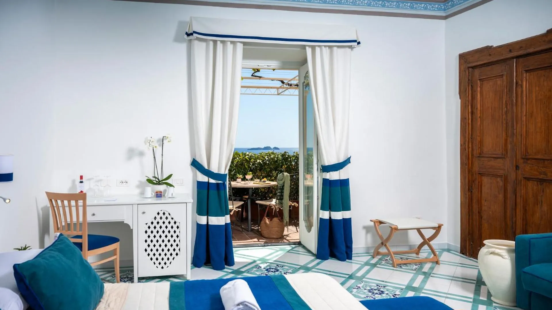 4 Smart Beach Hotels In Positano City Centre Worth Booking