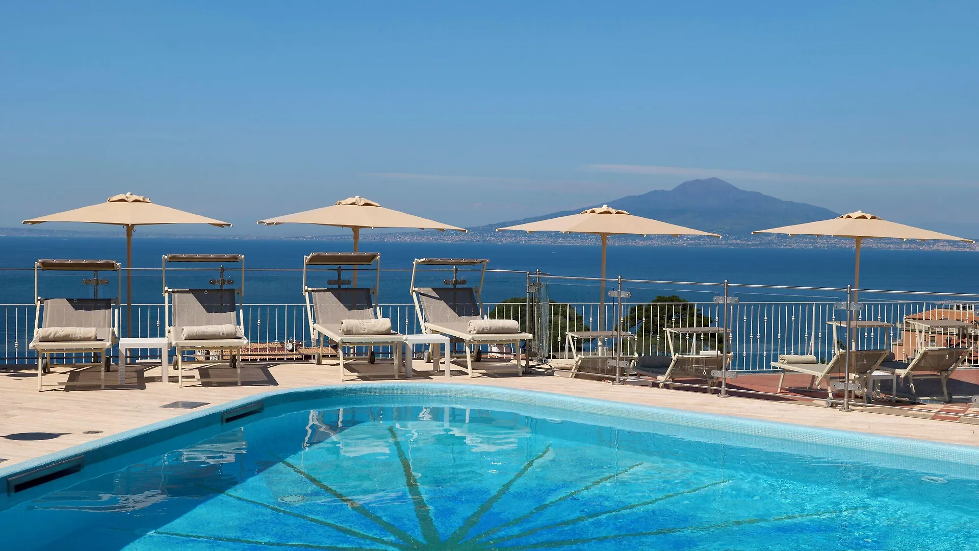 4 Spa Hotels in Sorrento City Centre Worth Booking