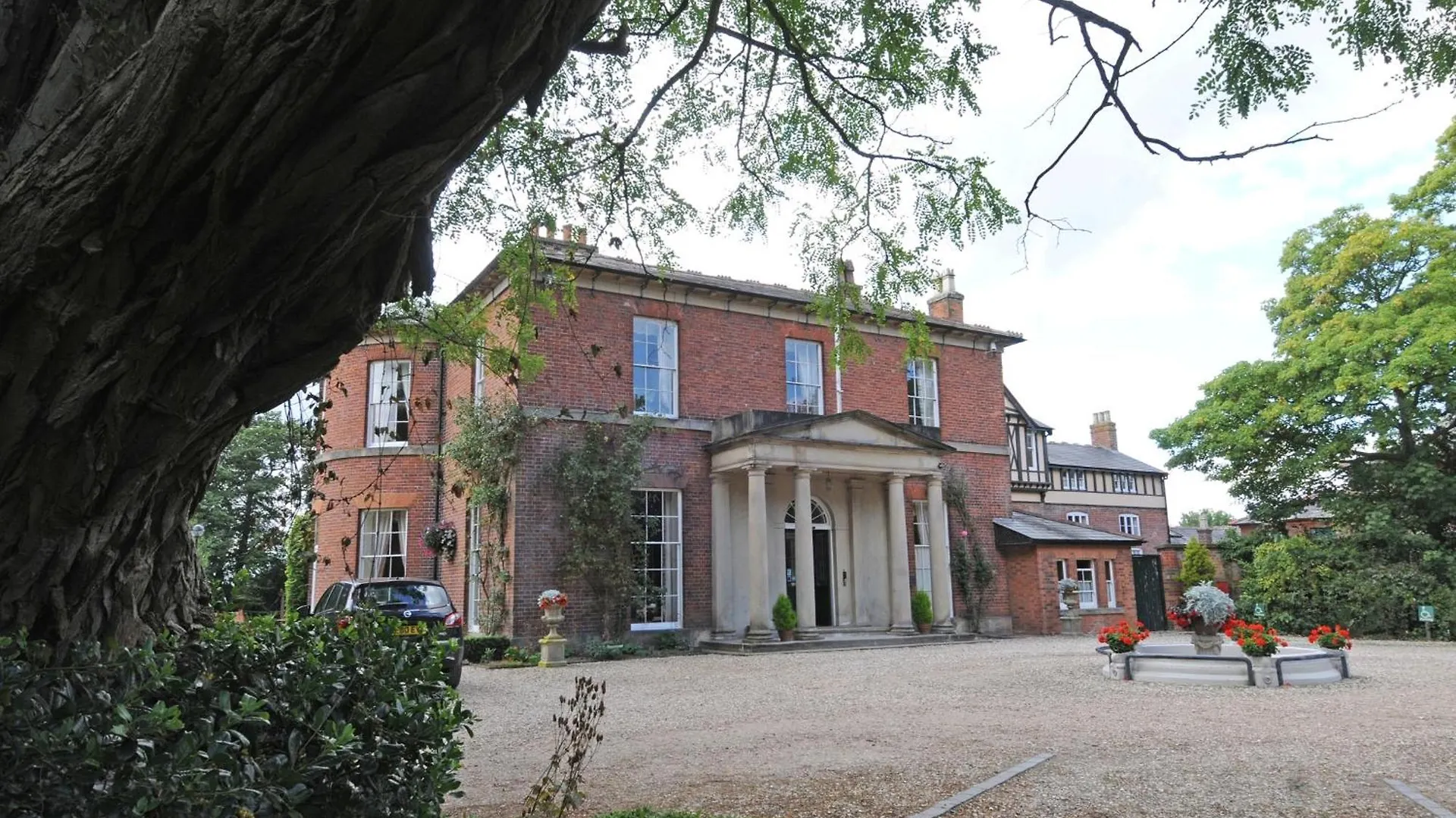 Where to Stay Near Moreton Corbet Castle: 4 Romantic Hotels