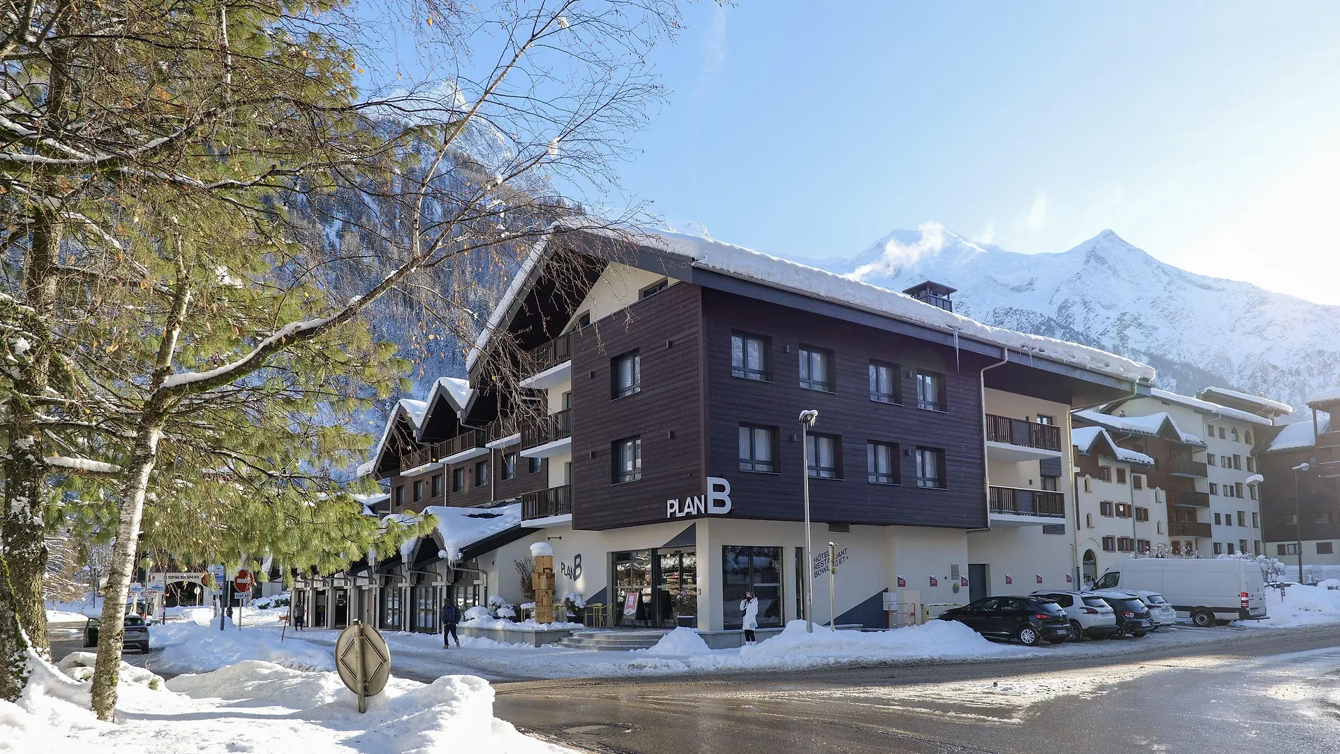Where to Stay in Chamonix City Centre: 7 Best Spa Hotels