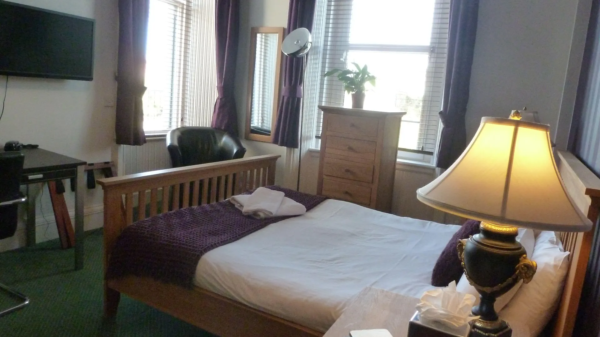 4 Smart Hotels Near Gordon Highlanders Museum Worth Booking