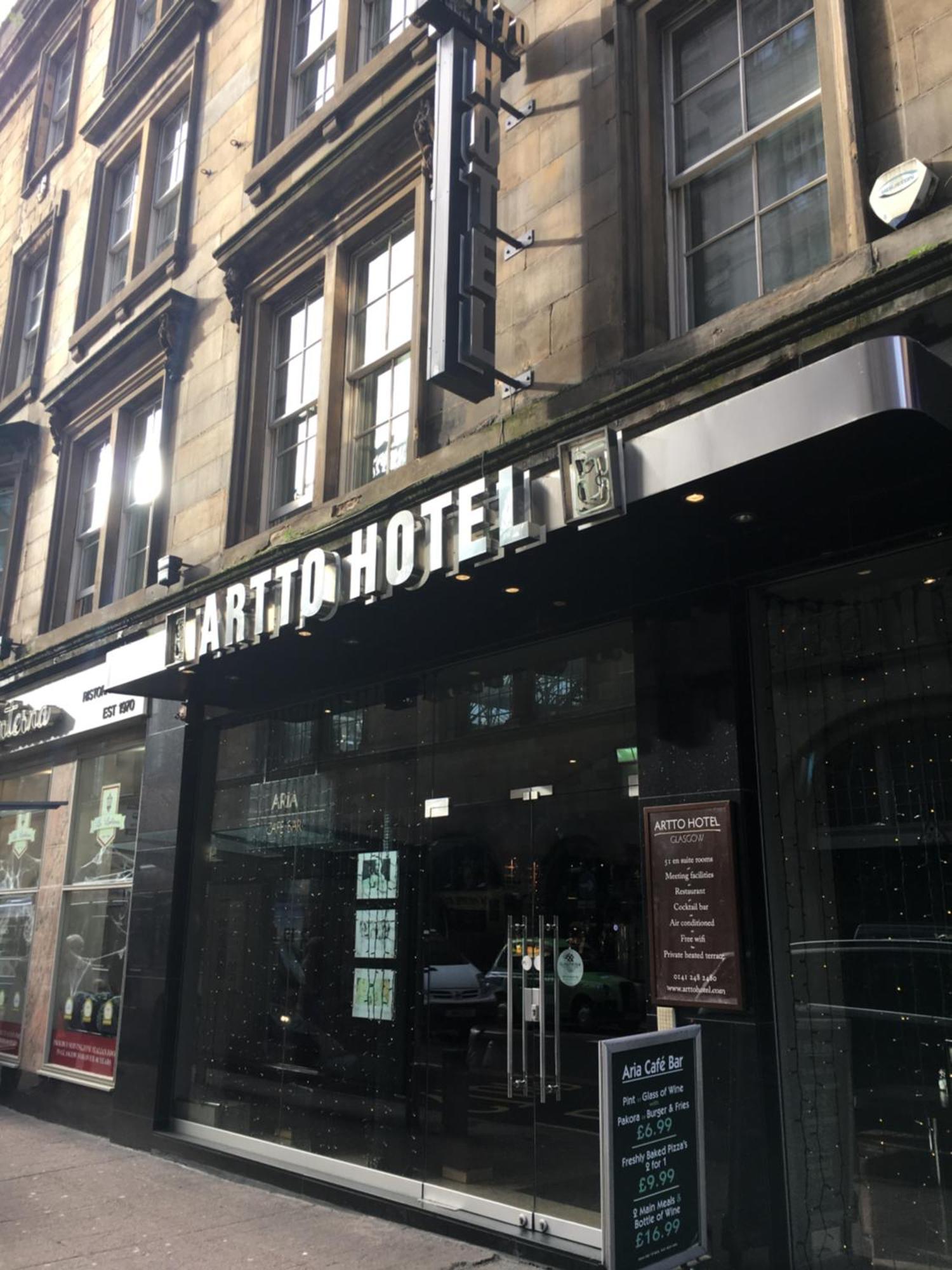 Where to Stay Near Glasgow Central Mosque: 5 Central Hotels
