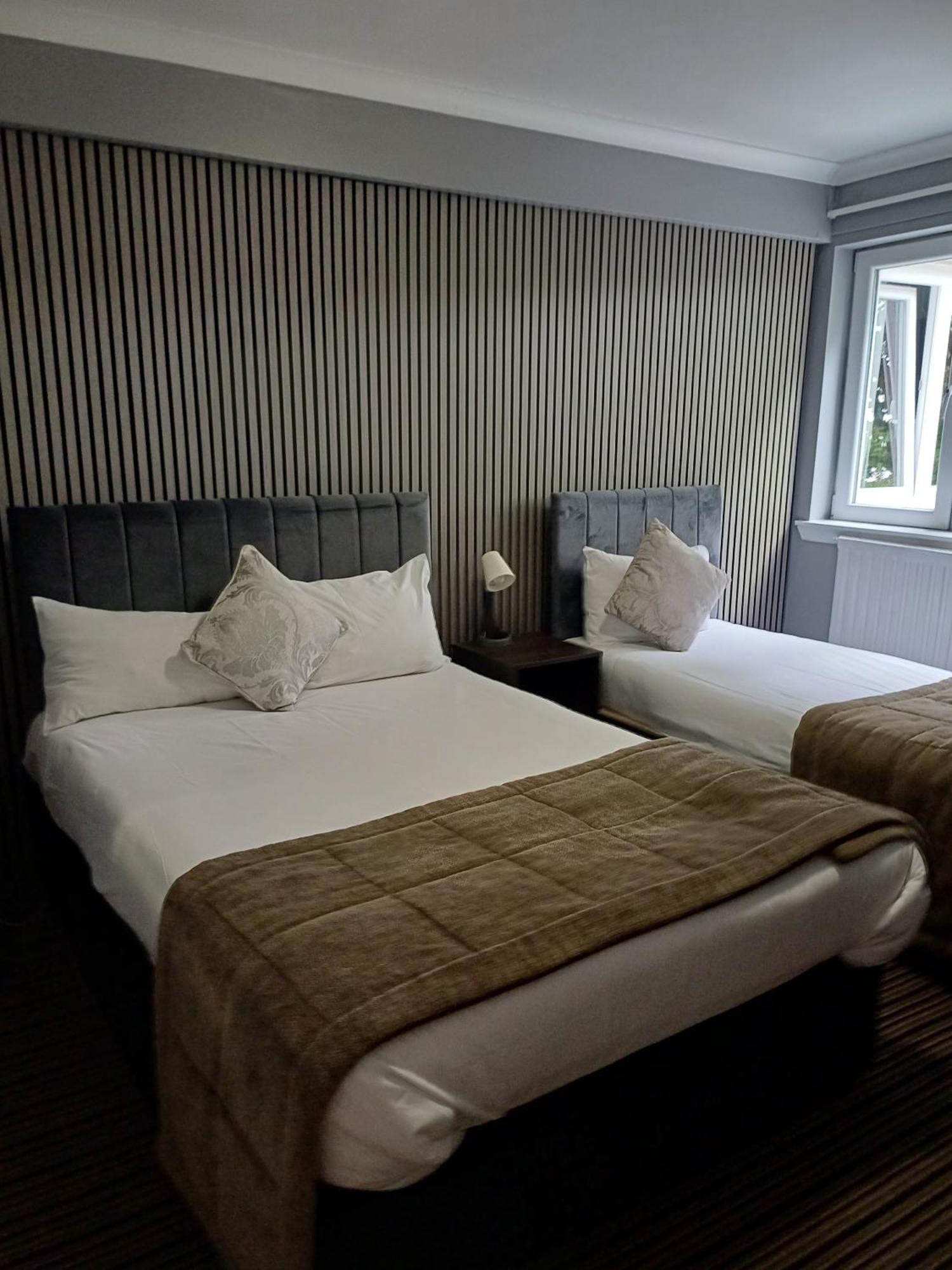 Staying Near Pollok Country Park: 6 Family Hotels Compared