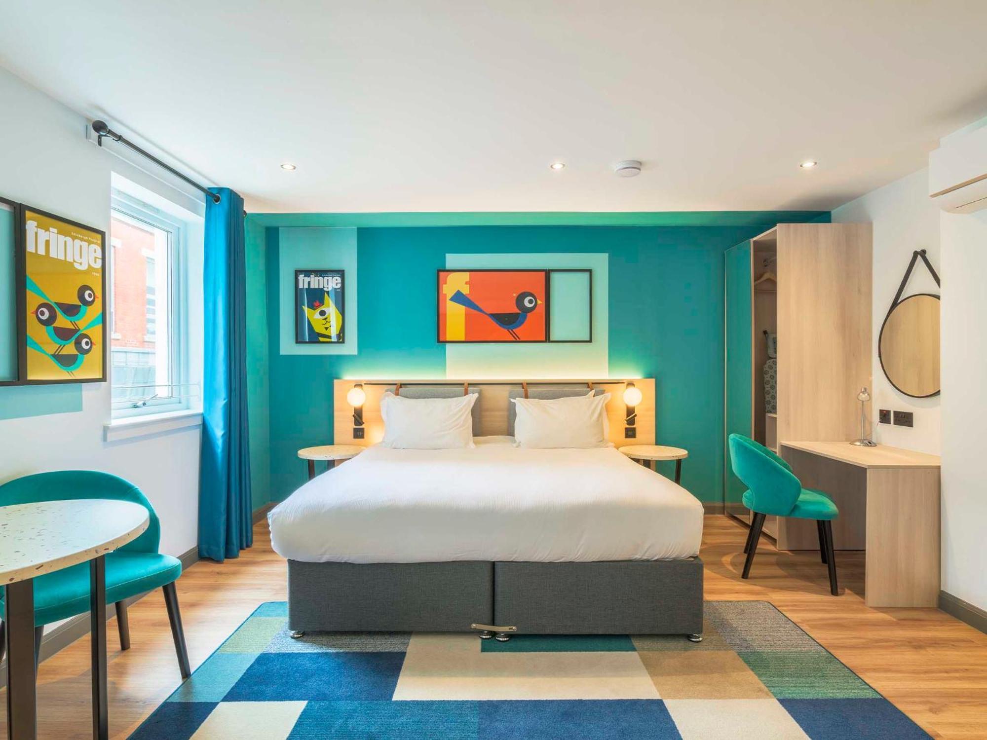 4 Top-Rated 4-Star Hotels In Old Town Edinburgh