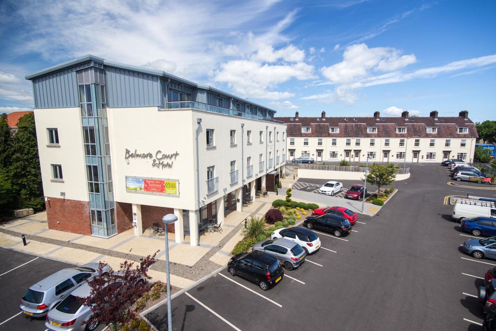 Where to Stay Near Sheelin Lace Museum: 4 Best Hotels