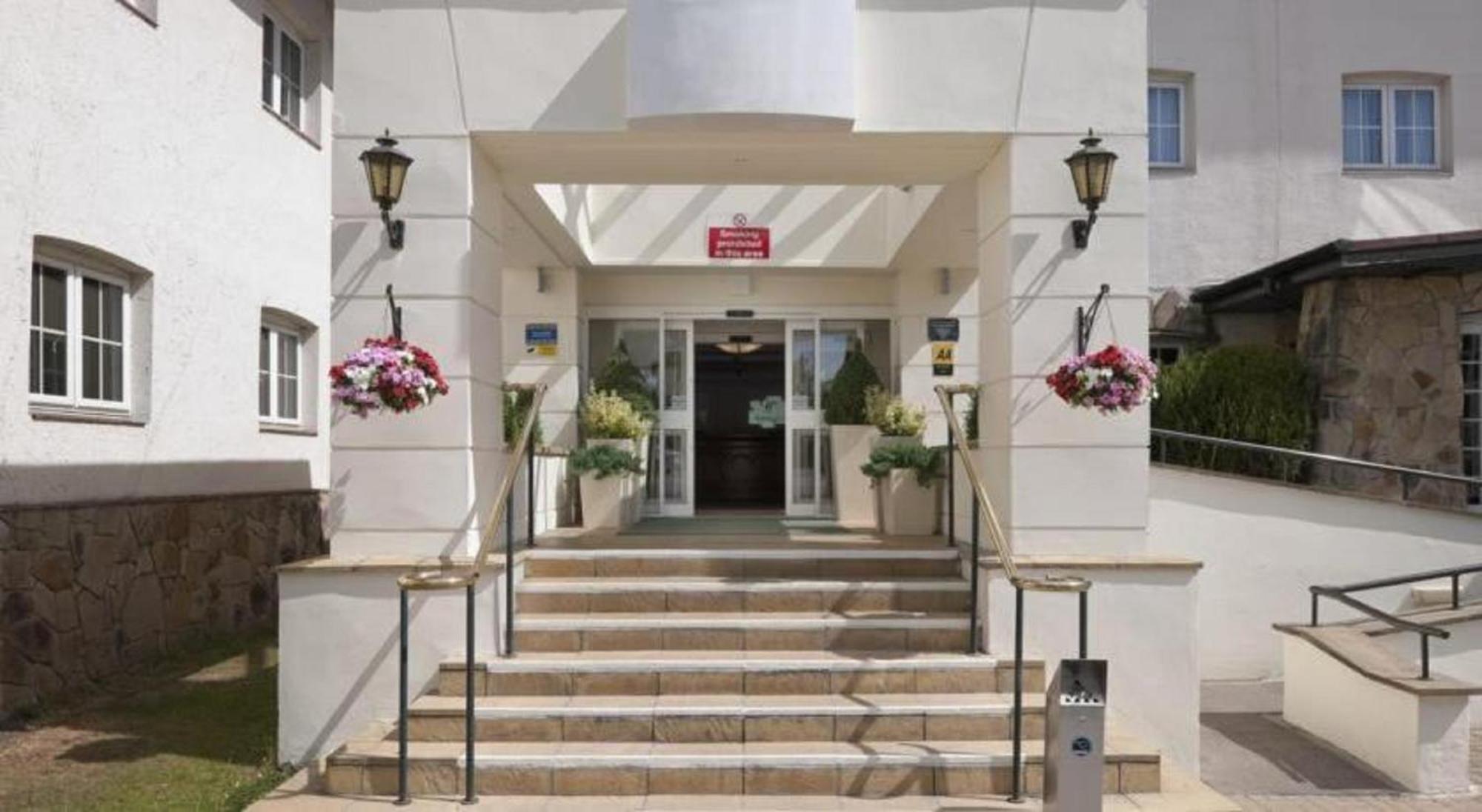 Staying Near Didsbury Park: 4 Budget Hotels Compared