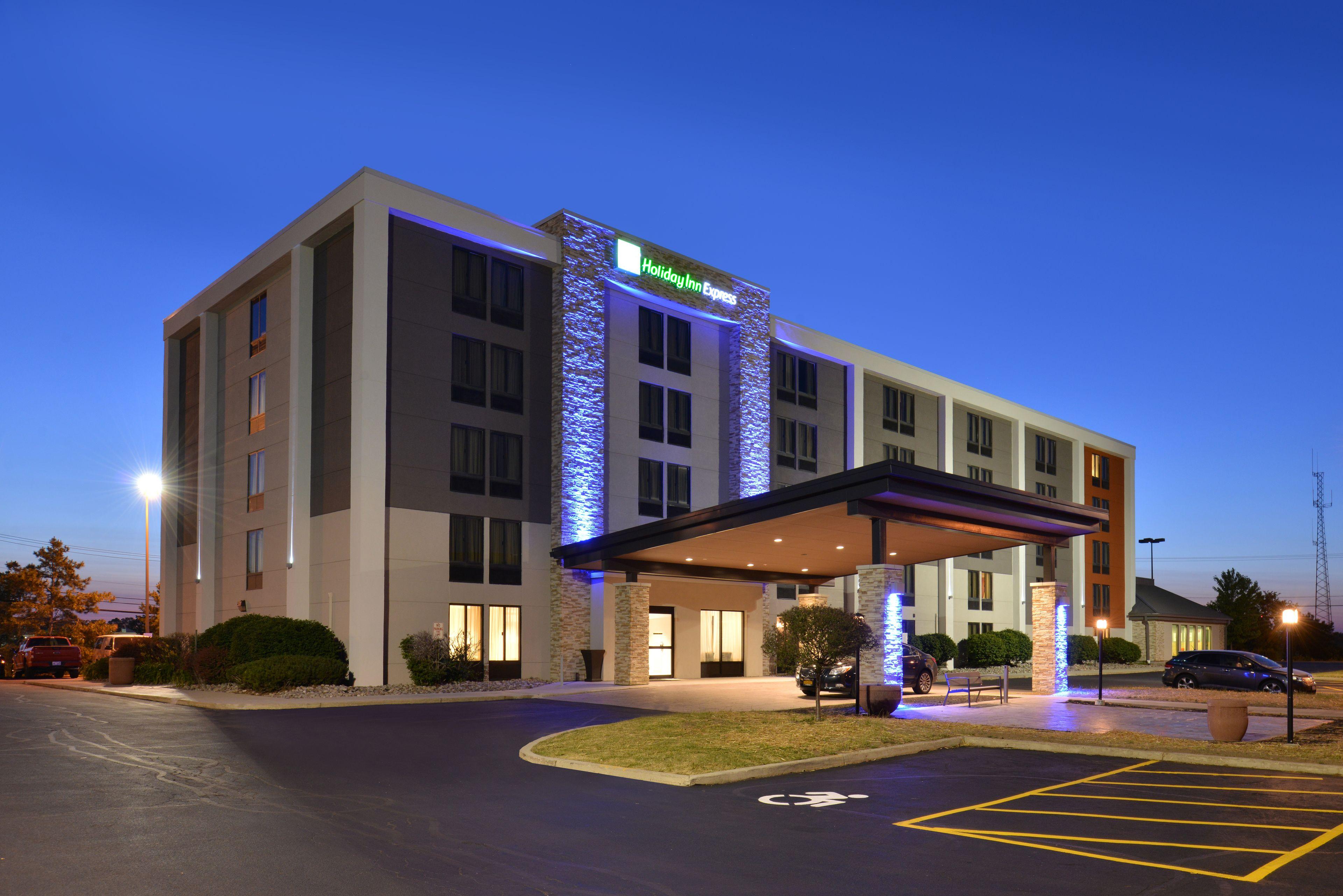5 Brand Hotels Near Monroe County Parks That Deliver